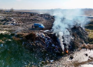 Бывшего регоператора освободили от вывоза мусора с временной площадки в Камне-на-Оби