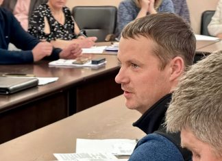 Пародия на заседание: как прошла сессия Каменского горсовета — видео