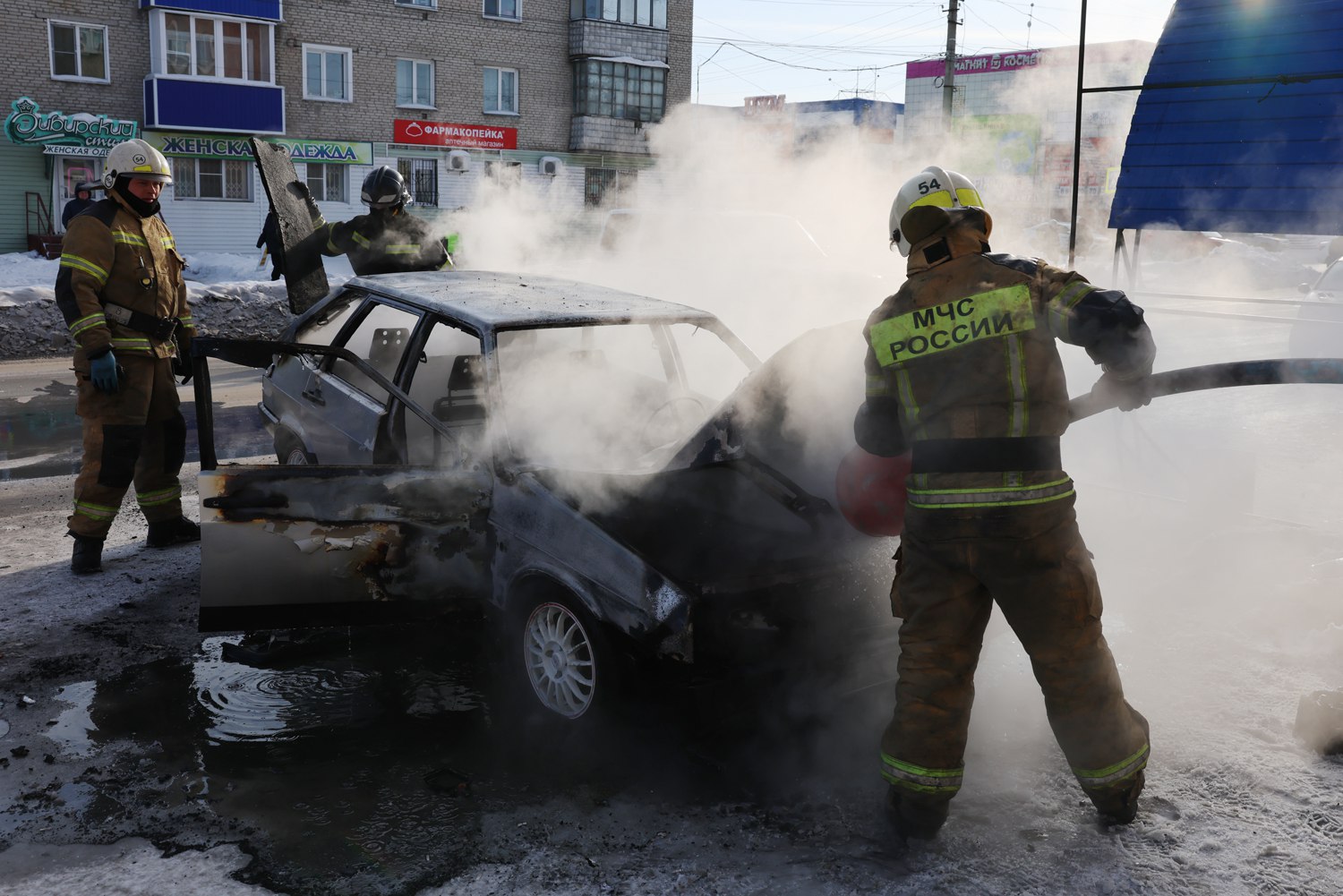 сгорел автомобиль