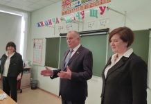 О муниципальных округах, жизни на селе и газификации: депутат Госдумы Иван Лоор посетил Камень-на-Оби