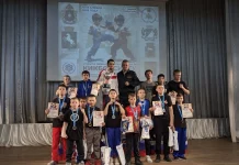 Каменские кикбоксеры подтвердили свой высокий уровень на межрегиональных соревнованиях