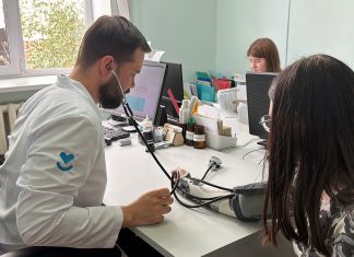 Российские студенты отказываются поступать в медицинскую ординатуру из-за условий отработки