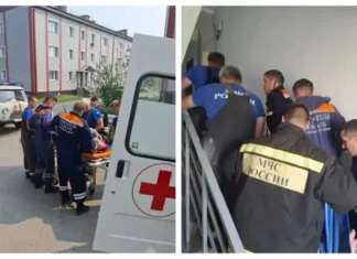В Камне-на-Оби спасатели пришли на помощь медикам при транспортировке пациентки